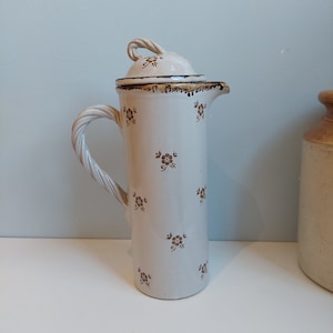 Vintage Madrigal coffee pot/tall teapot, stoneware made in England 1970s
