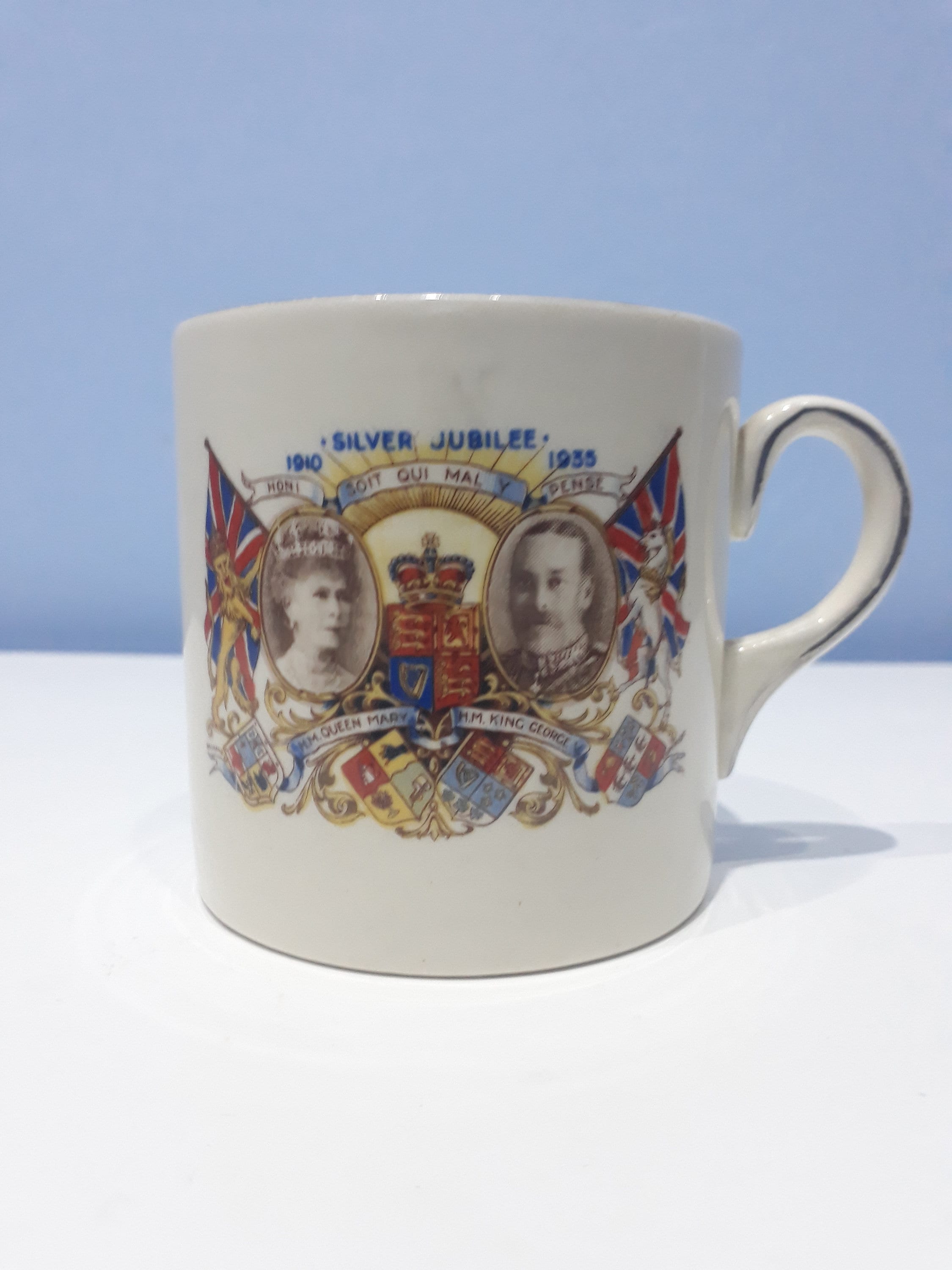 Royal Winton Grimwades cup commentating 1935 silver jubilee of Etsy