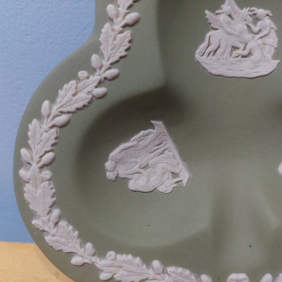 Vintage Wedgwood jasperware club shaped pin dish … - image 3