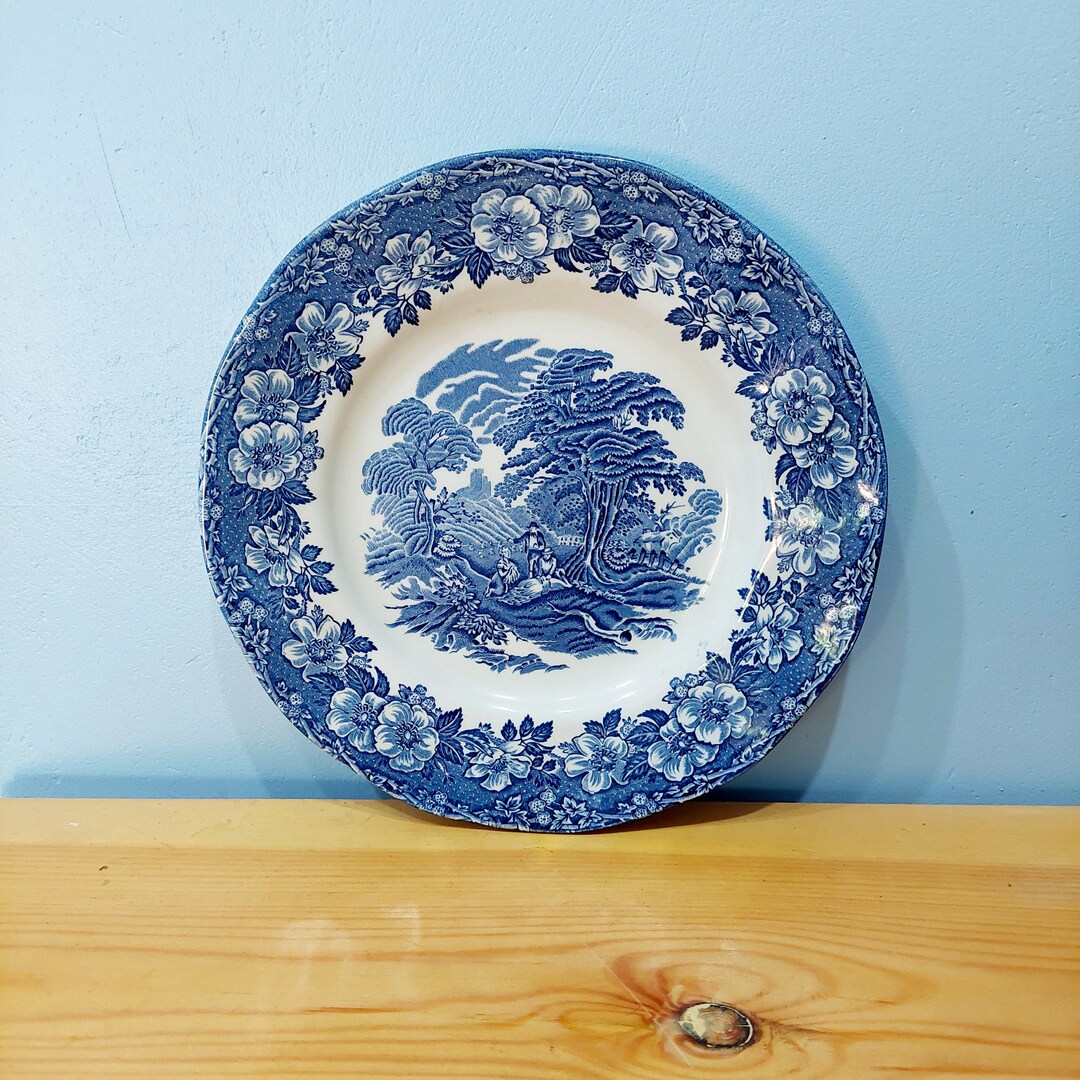 Vintage Enoch Wedgwood woodland Plate, 8.75 Inches Made in England