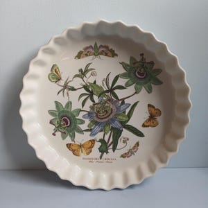 Vintage Portmeirion quiche /flan/pie dish, &quot;blue passion flower&quot; 10.5 inches made in England 1980s