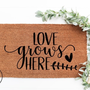 Love Grows Here svg, Happy Easter SVG fichier, svg printemps, bonjour printemps, cricut facile, Cut File, Flower spring design, cœur svg, fichiers SVG