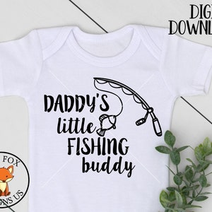 Papás pequeño compañero de pesca Svg, Padres Día Svg, Hijo y Padre Svg, Papás Pesca Buddy Svg, Child Fishing svg, Baby Boy svg, Family svg