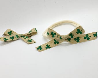 Saint Patricks Day hair bow, clover hair bow, clover leaf hair bow, st patricks day hair bow, st patricks day headband, st patricks day clip