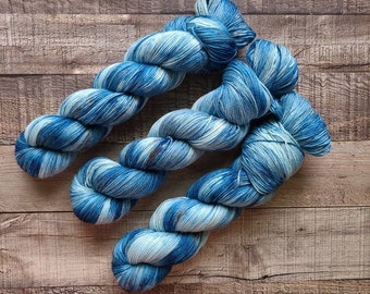 Cronin - Fil teint à la main - Poids doigté - 4 plis