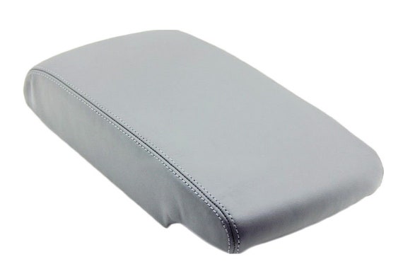 2005 toyota avalon center console lid deals