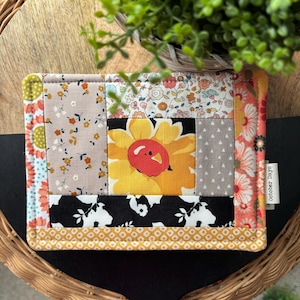 Yellow Flower Daisy Quilted Coffee Mug-rug Mugrug Coaster Plant Mat One of a Kind