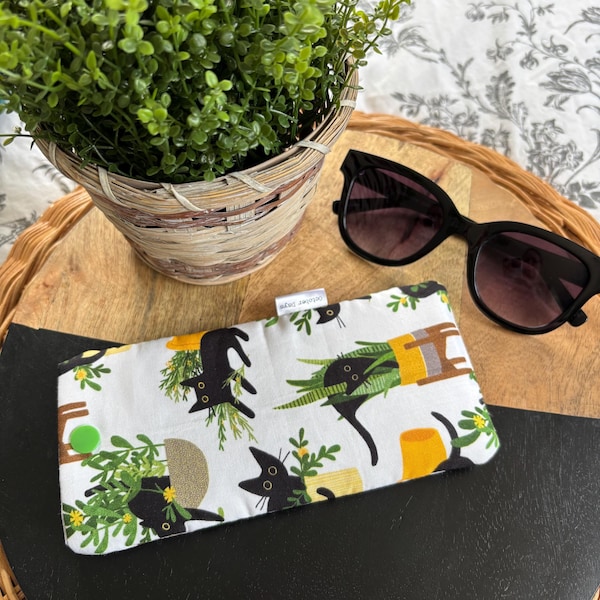 Black Cats & Plants Sunglass Case • Padded Eyewear Pocket