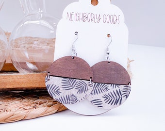 Wooden Leaf Pattern Drop Earrings