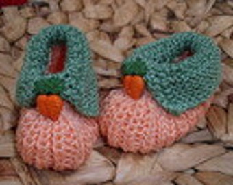 Unique: Baby shoes - "Sweet Carrot" - up to 5 months - 100% cotton - hand-knitted - ready for dispatch