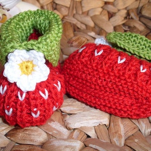 Sweet Fruit Strawberry Set Baby Booties and Hat Newborn to 4 months pure cotton image 3