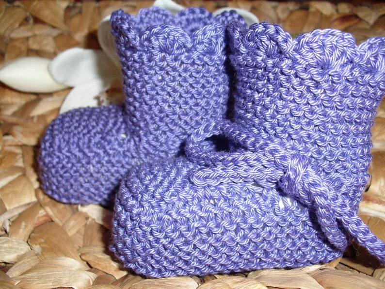 Baby shoes in purple 100% cotton hand-knitted up to approx. 7 months image 4