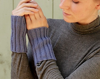 Wrist warmers in your choice of color - 100% wool (Merino) - hand-knitted - Pilates - Yoga - arm warmers - over 40 colors