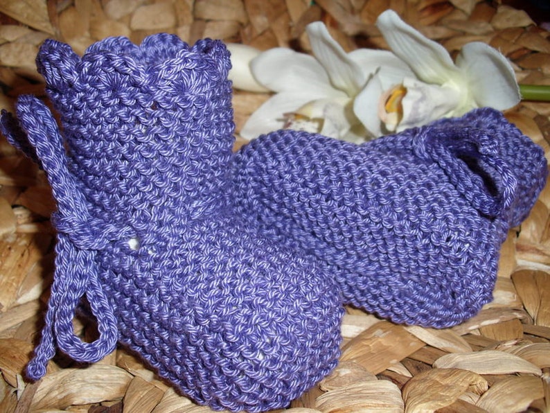 Baby shoes in purple 100% cotton hand-knitted up to approx. 7 months image 2