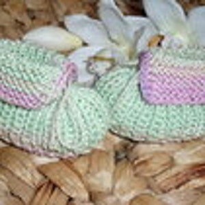 Unique: baby shoes in pastel shades for 0-4 months 100% cotton hand-knitted ready to ship image 3