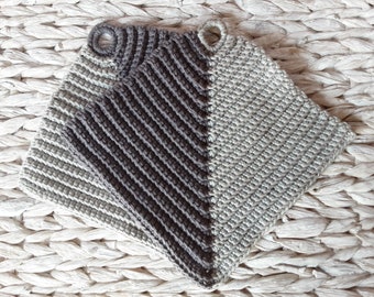 Two-tone potholders made of 100% cotton - dark grey and light grey - 2 pieces - with hanging loop - available for quick delivery