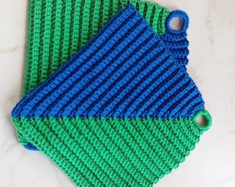 Two-tone pot holders made of 100% cotton - blue and yellow - 2 pieces - with hanger - available for immediate shipping