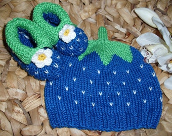 Sweet Fruit Blueberry Set - Baby Booties and Hat - Newborn to 5 months - pure cotton - ready to ship