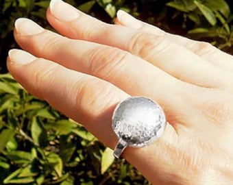 Sterling Silver Ring Women, Dome Ring, Modern Ring, Mushroom Ring, Hammered Ring, Contemporary Ring, Sphere Ring, Womens Jewelry, Women Gift