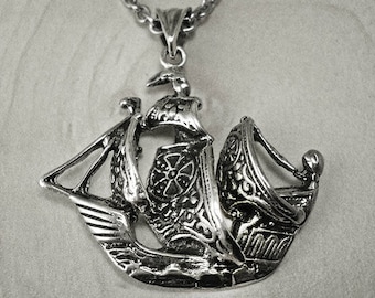 Collier Bateau Argent, Collier Homme, Pendentif Navire, Collier Galleon, Cadeau Homme Argent, Collier Pirate, Collier Voile, Collier Nautique