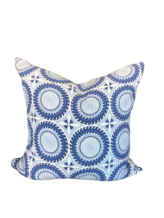 EURO SHAM Designer light blue white navy Serena Lily Medallion print indoor BEDDING Pillow Cover cushion 22 24 26 Coastal