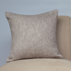 Linen Look Plain Cushion. Natural Hessian Colourway. High-quality and Hardwearing Polyester. 17x17&quot; Square Cushion Cover