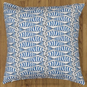 Large navy cushion covers hotsell