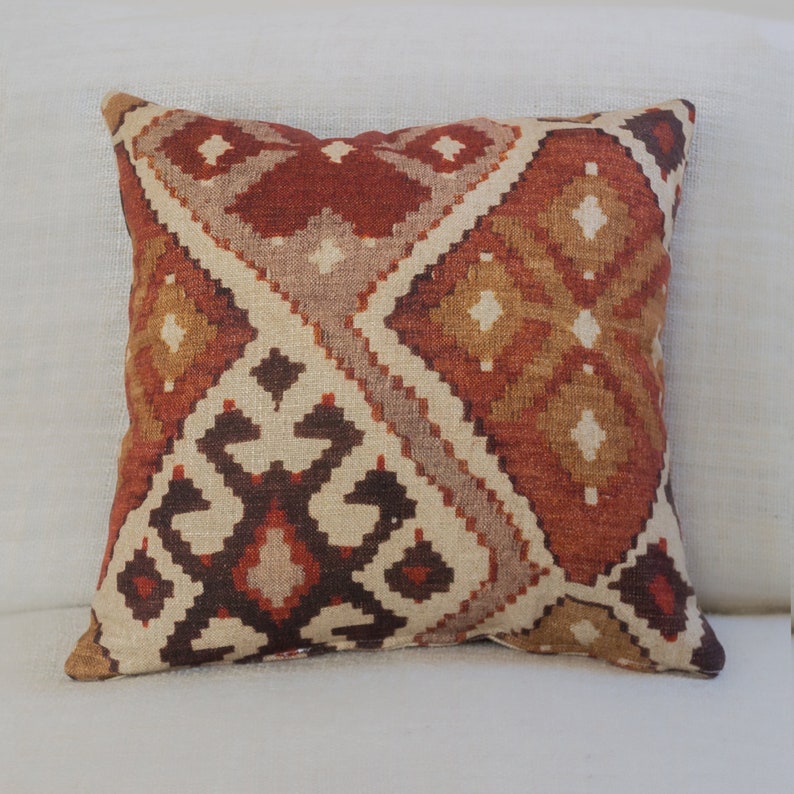 Terracotta Kilim Turkish Style Printed Cushion. Double Sided. 17x17 Square Pillow. Soft, Rust Coloured, All-Natural Linen-Blend Cloth. zdjęcie 1