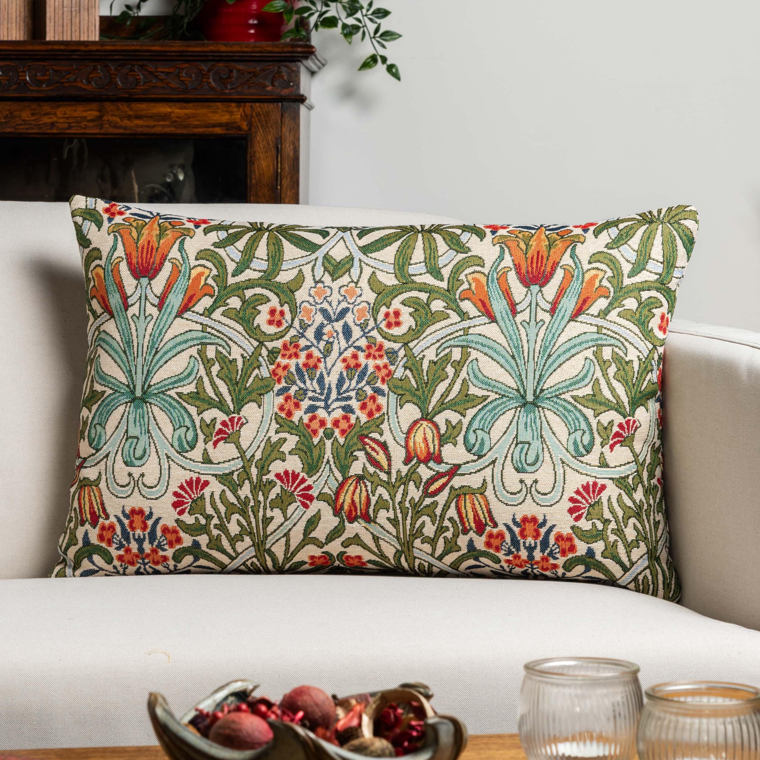 ミュージシャン BICOLOR VELOR CUSHION COVER William Morris Woodland Weeds Tapestry XL Rectangular Cushion