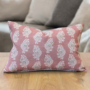 Chatsworth Boudoir Linen-Blend Cushion in Dusky Pink. Geometric Floral Paisley Design on a Linen Mix Background. 17x12" Rectangle Cover