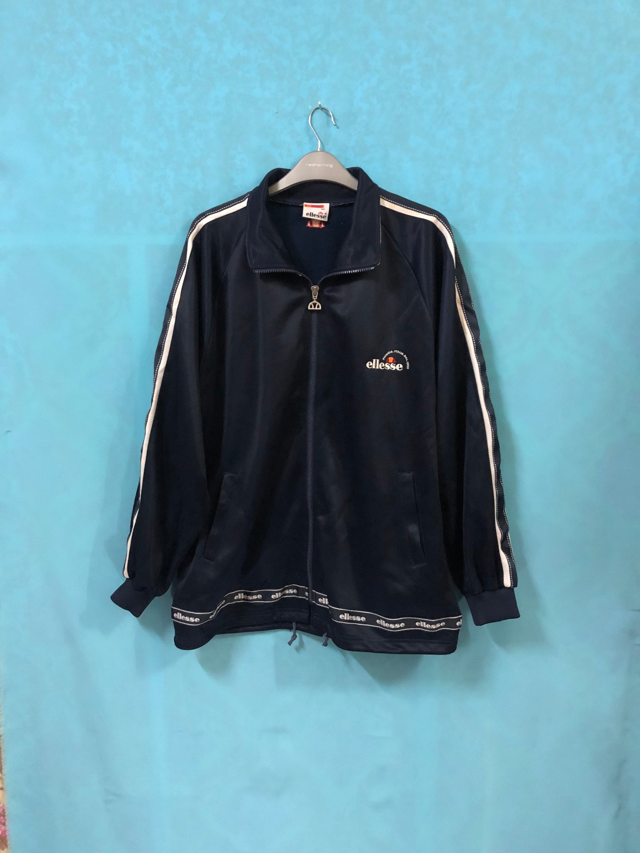 Jaket tracktop ellesse shop