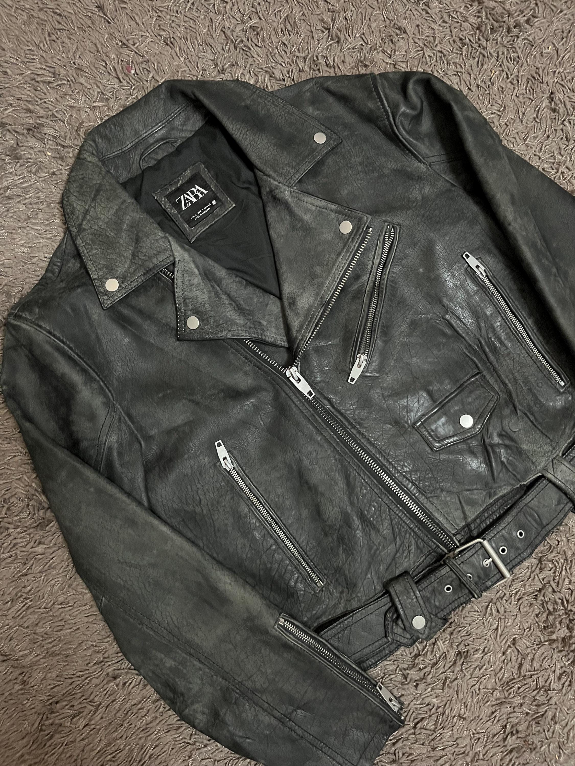Vintage 2000s ZARA Fast Fashion Classic Biker Leather Notched
