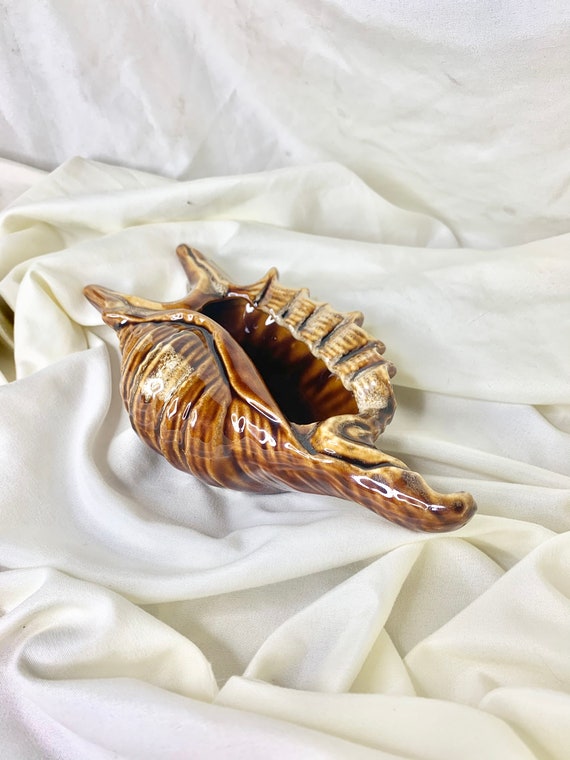 Vintage ceramic shell dish - vintage pottery shel… - image 2