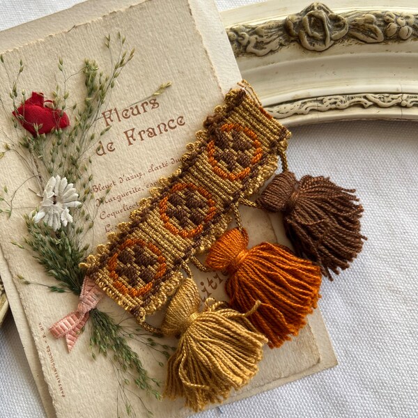 Galon passementerie vintage avec gland pompon, français, vendu au metre, restauration des sieges, rideaux, scrapbooking, orange marron beige