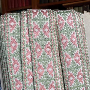Galon passementerie vintage, ancien, français, vendu au metre ou coupon (28 m), pour couture, rideaux, scrapbooking, costumes; rose et vert