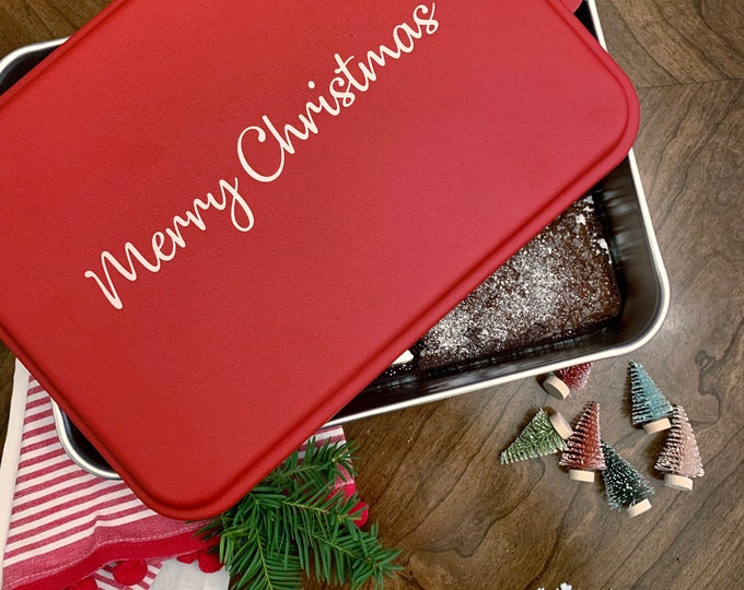 9" x 13" Aluminum Cake Pan with Red Lid  - Merry Christmas