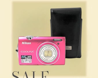 レトロな写りが大人気！Nikon AF Zoom 400 コンパクトカメラ レトロな写りが大人気！Nikon AF Zoom 400 コンパクトカメラ