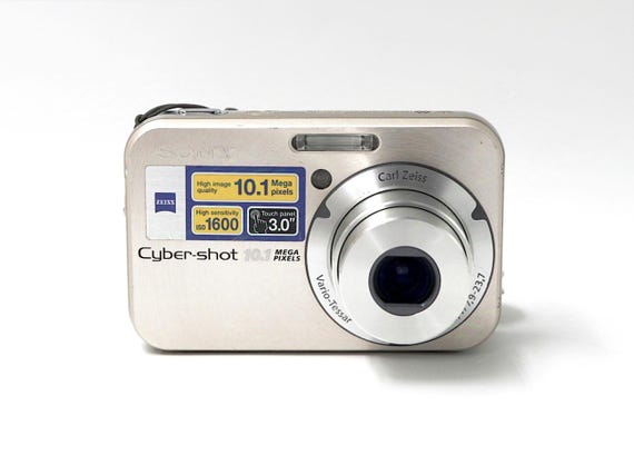 Sony Cyber-shot DSC-N2 Gold Touchscreen - Silver Vintage Sony Cyber-shot DSC-N2 Gold Touchscreen - Silver Vintage