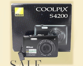 Excellent Condition! Black Nikon Coolpix S4200 with Touchscreen and Case - Vintage Digital Camera. Point and Shoot Camera. Tested.