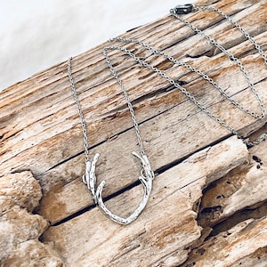 Rugged Deer Antler, Connector Pendent Silver Tone, on a Stainless Steel Cable Chain Necklace J126