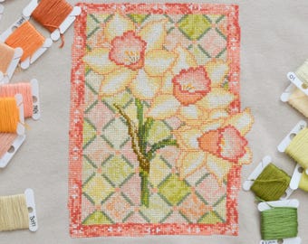 Patrón de punto de cruz de narcisos en acuarela (PDF)