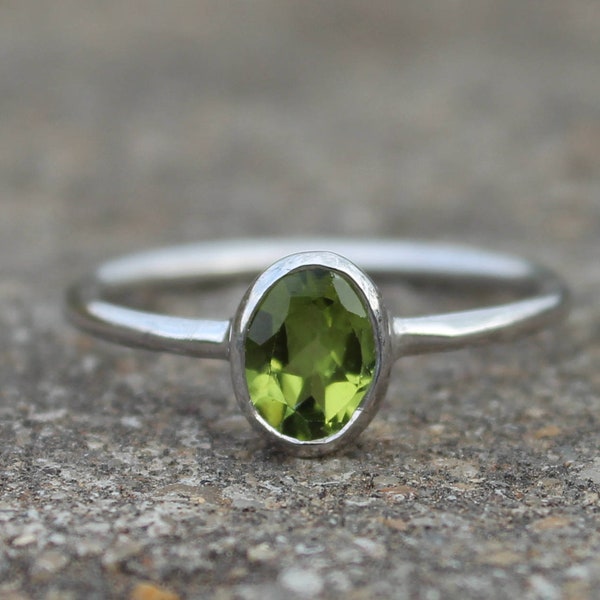 925 Solid Sterling Silver - Natural Green Peridot Ring - Ring Jewelry Handmade - Promise Ring - August Birthstone Ring - All Size US 3 to 13