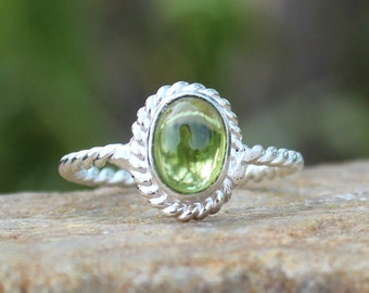 Natural Peridot Ring, 925 Sterling Silver, Handmade Gemstone Jewelry, Peridot Silver Ring, Twist Band Silver Ring, August Birthstone Jewelry