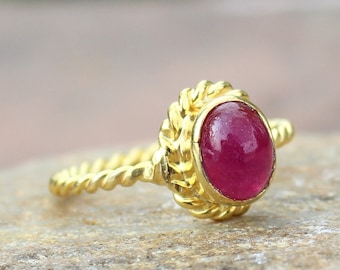 Bague rubis ovale : or, argent sterling vermeil, pierre de naissance en juillet