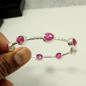 Natural Ruby bangle, Ruby Jewelry, Hammered Silver Band, Women Bangle, Statement Bangle, Gemstone Bangle, Handmade Bangle, July Birthstone