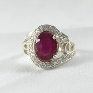 Ruby (GF) Ring, Halo Ruby Engagement Ring, Art & Deco Ruby Wedding Ring Proposal Ring, Sterling Silver Ring, July Birthstone, Red Stone Ring