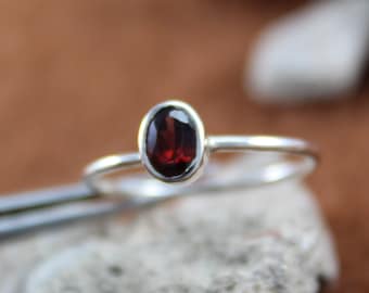 Natural Garnet Ring - 925 Sterling Silver - Gemstone Jewelry - Handmade Jewelry - Gold Garnet Ring - January Birthstone Ring -  Promise Ring