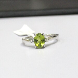 Prong Set Peridot Zircon Ring, Green Peridot Sterling Silver Ring, Solitaire Ring, Trilogy Ring, Wedding Proposal Ring, August Birthstone