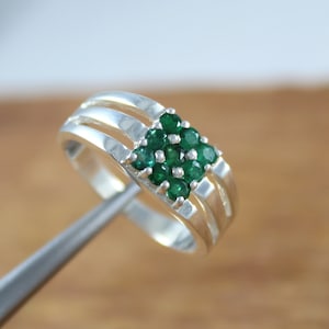 925 Silver Emerald Ring, Multi Emerald Ring, Dainty Minimalist Emerald Ring, May Birthstone Ring, Emerald Engagement Ring, Three Band Ring