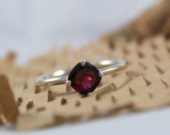 Natural Garnet Ring, 925 Sterling Silver, Handmade Jewelry, Garnet Jewelry, Simple Ring, Stacking Ring, Birthstone Ring, Gold Plated Ring